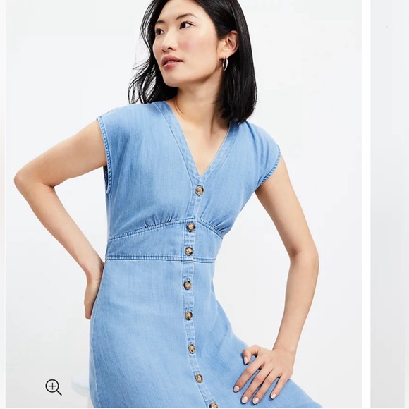 Fit & Flare loft dress chambray - jean button up NWT size 4 - Picture 3 of 7